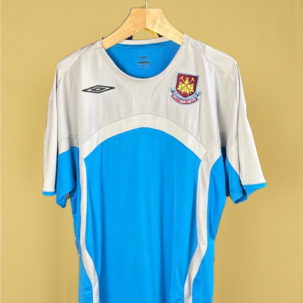 Authentic 2009 West Ham training kit - Size XXL